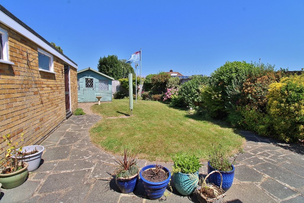 Property photo 2 of 21