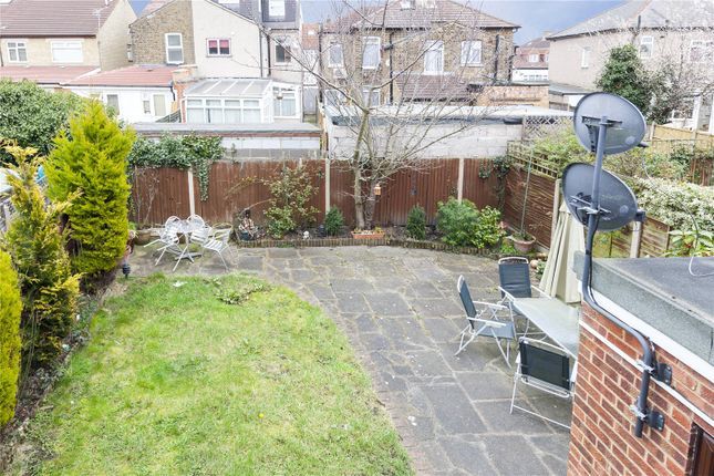 Property photo 3 of 31