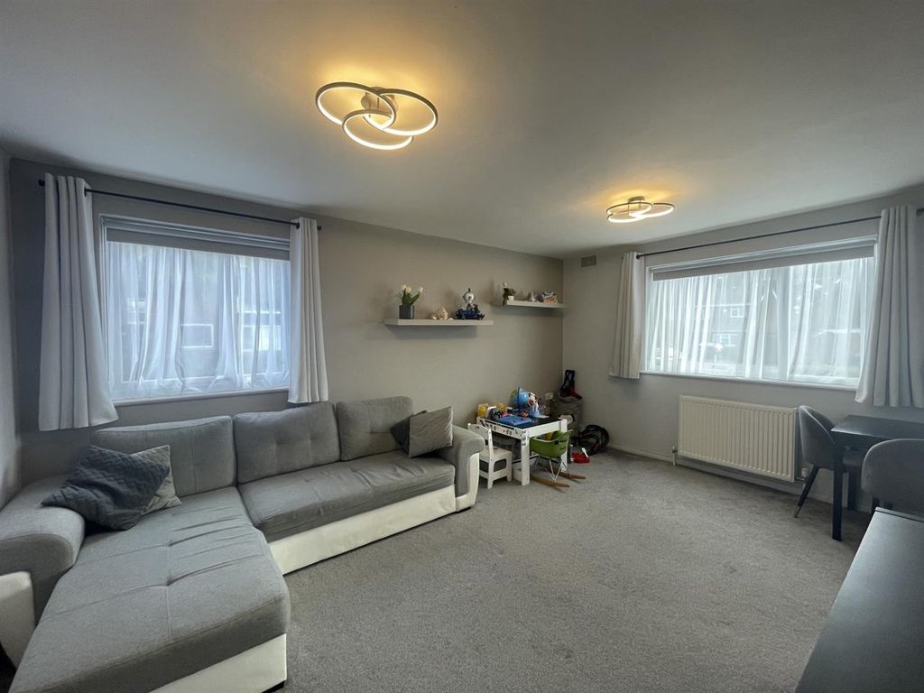Property photo 1 of 6 670c0c90-Acba-492d-9Ffa-d24A5Baa32cc.Jpg