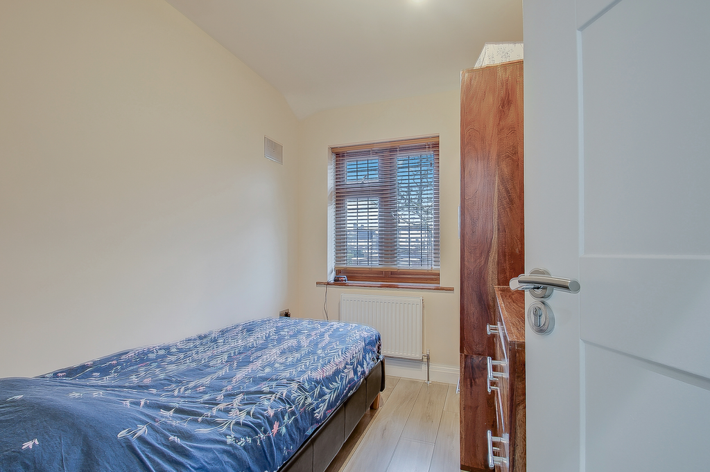 Additional image 11 of 5 bed end terrace house for saleBurwell Avenue, Greenford UB6