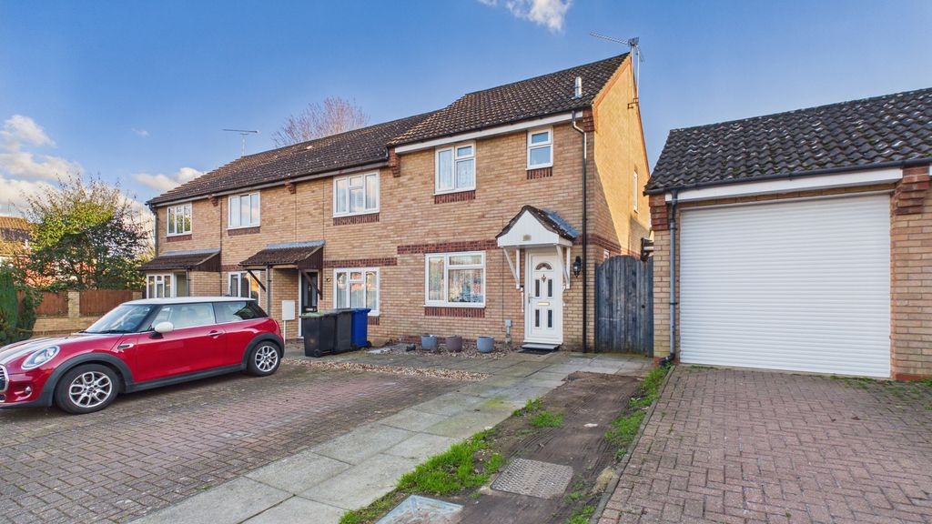 Property photo 1 of 11