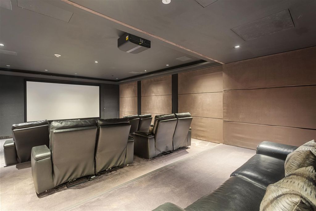 Property photo 1 of 44 Jamc5931.Jpg