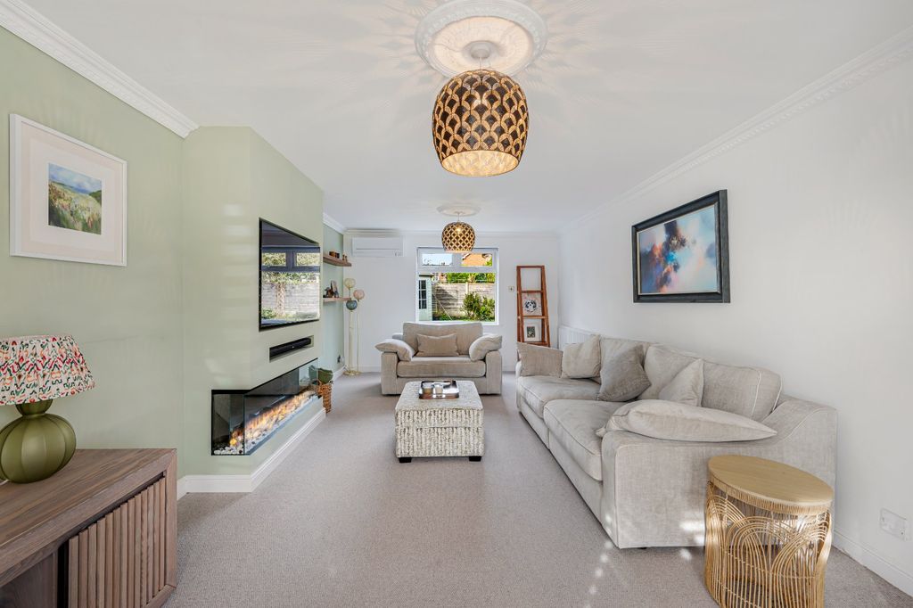 Property photo 3 of 41 Picture 3