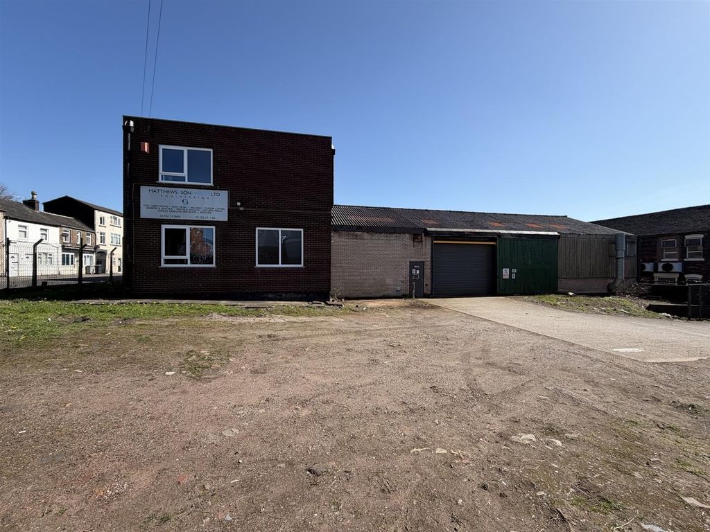 Property photo 1 of 10