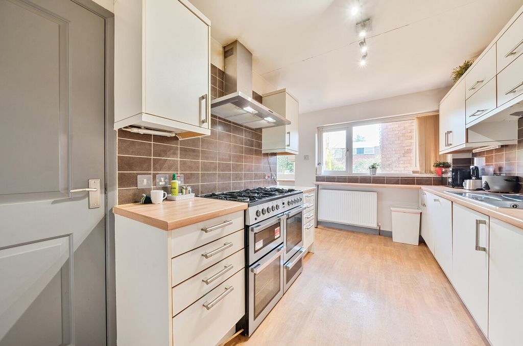 Property photo 3 of 21 1229621 (5).Jpg