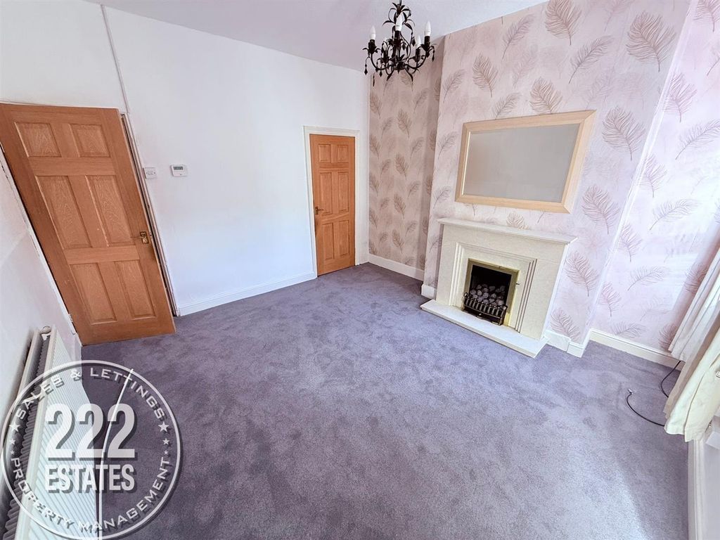 Property photo 3 of 10 Photo-2026-04-02-10-16-47 (7).Jpg