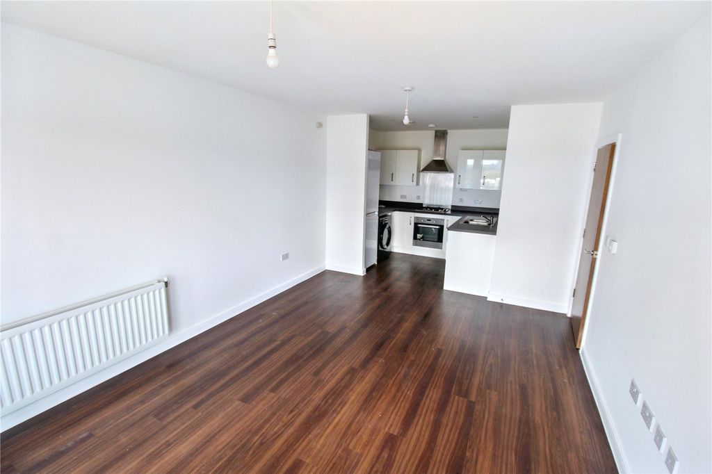 Property photo 2 of 8 Picture No. 05