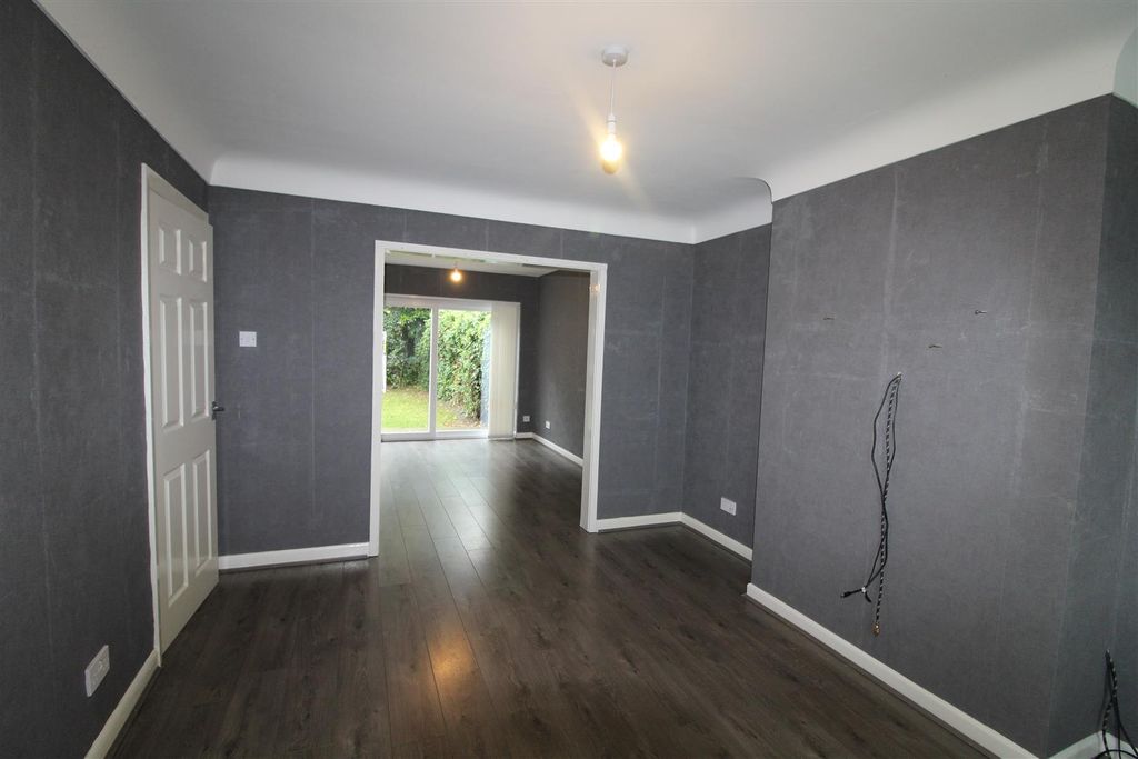 Property photo 3 of 11 Img_7086.Jpg