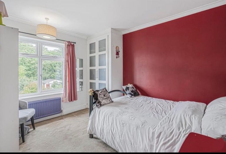 Property photo 1 of 3