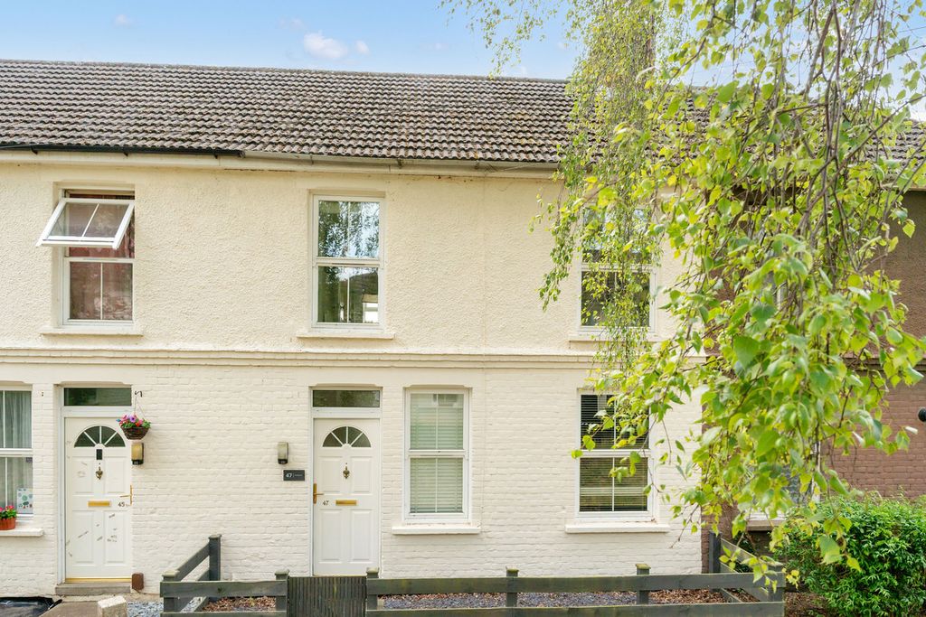 Property photo 1 of 11