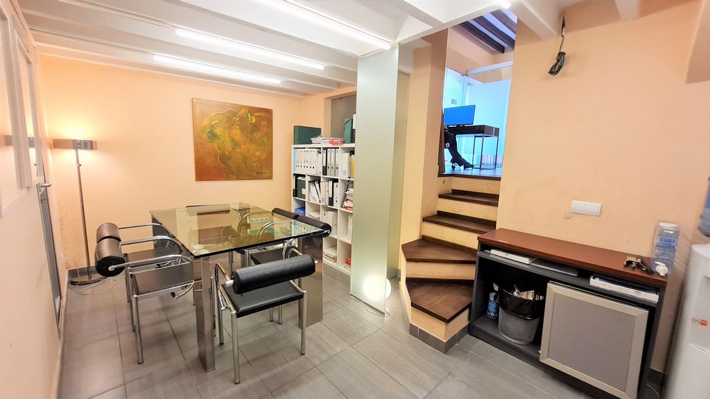 Property photo 2 of 5 2-Min.Jpg