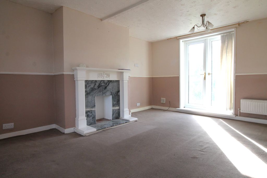 Property photo 2 of 11 Img_8500