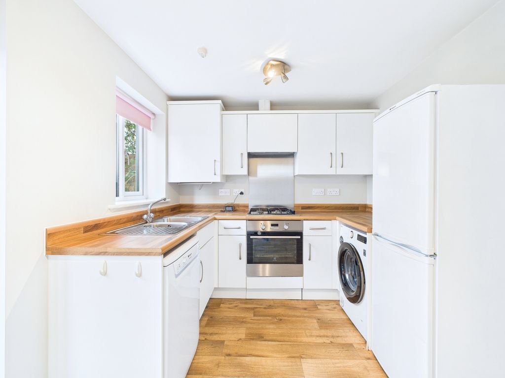 Property photo 2 of 12 Cam01909G0-Pr0448-Still004