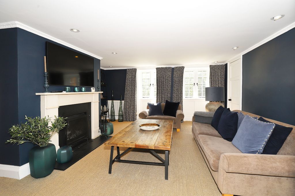 Additional image 12 of 8 bed detached house for saleChequers Green, Lymington SO41
