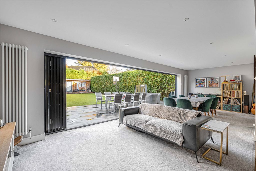 Property photo 3 of 48 Kitchen/Family Room