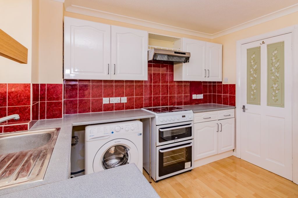 Property photo 3 of 9 70342