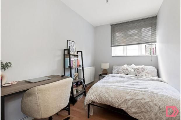 Property photo 3 of 10 93562_4043_Img_07_00