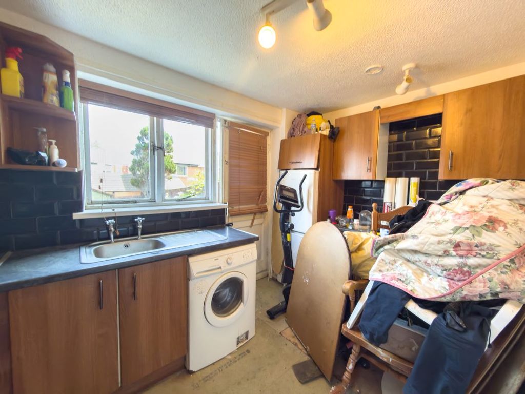 Property photo 3 of 10 Image 3