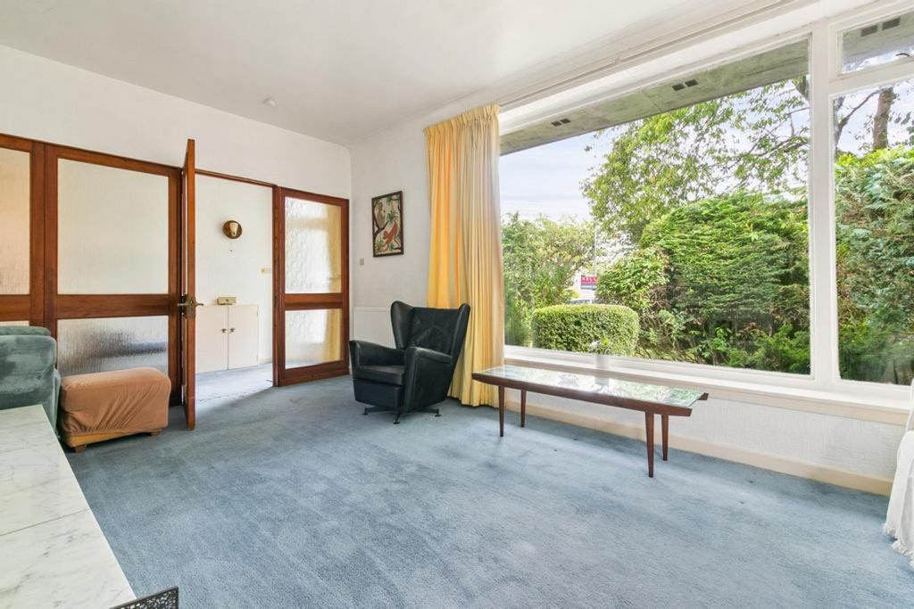 Property photo 3 of 34