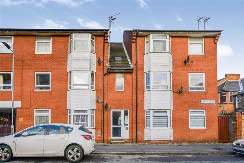 Property photo 1 of 12 Outside