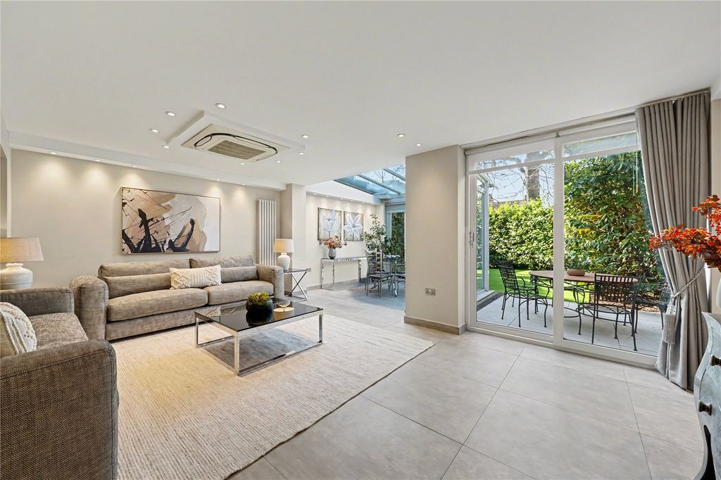 Property photo 1 of 12 Picture No. 09