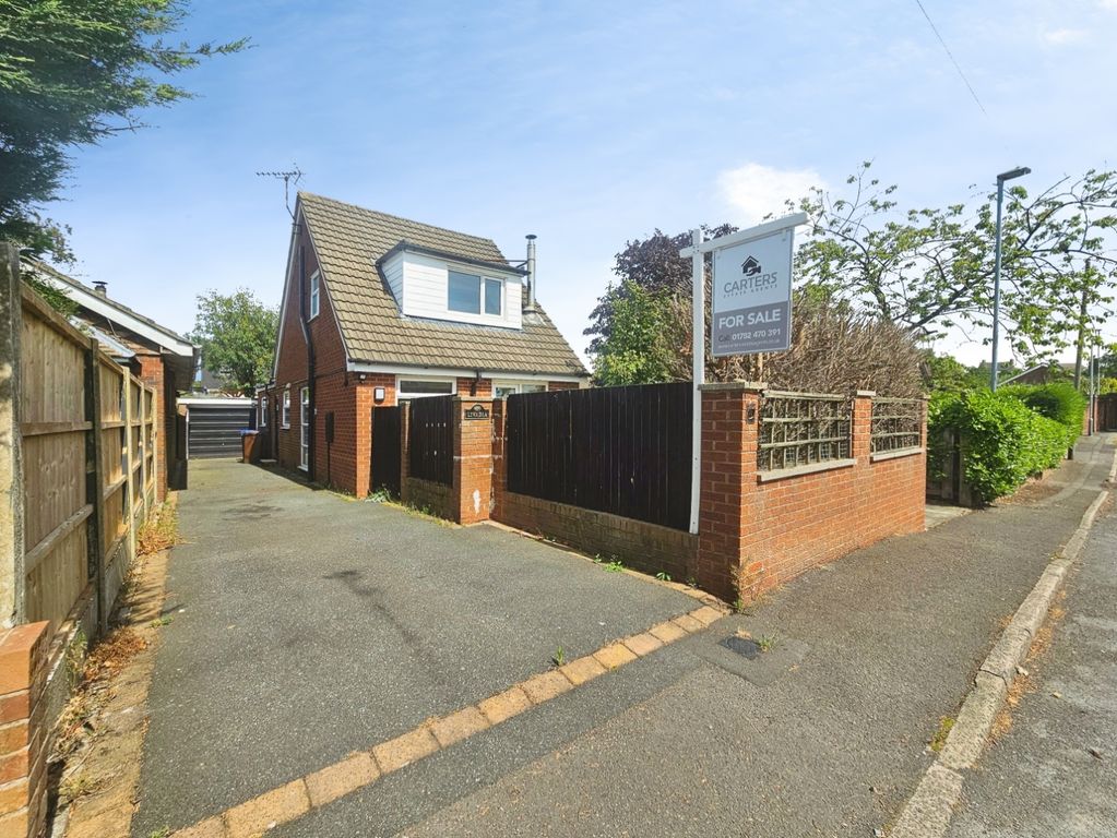 Property photo 1 of 27 Pbox-Img.Jpg