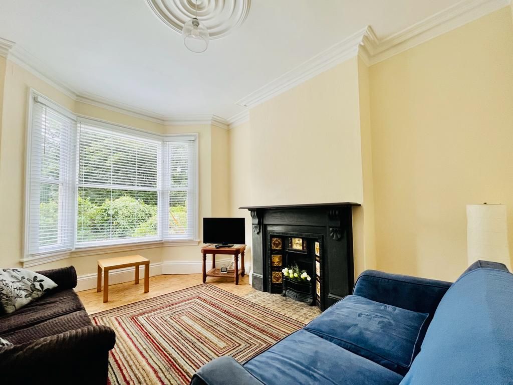 Property photo 2 of 6