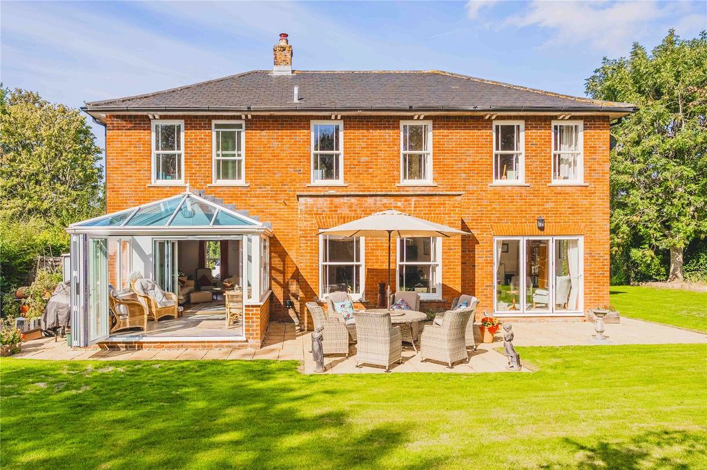 Property photo 1 of 25 Picture No. 24