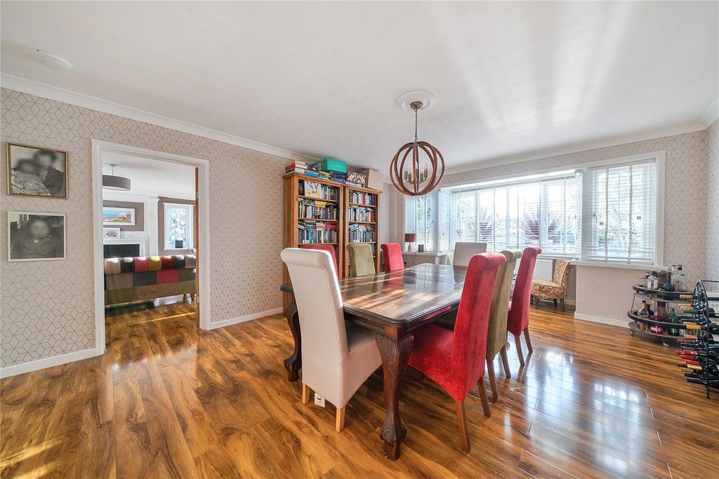 Property photo 3 of 16 Dining Room