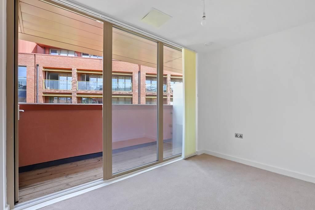 Property photo 2 of 10 02-Ec59Jhiml - Flat 20 Portway House - 6 (1)-Small