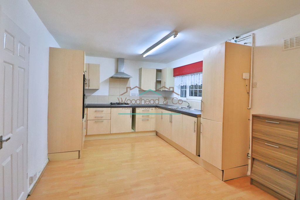 Property photo 1 of 9 Untitled Design(40)