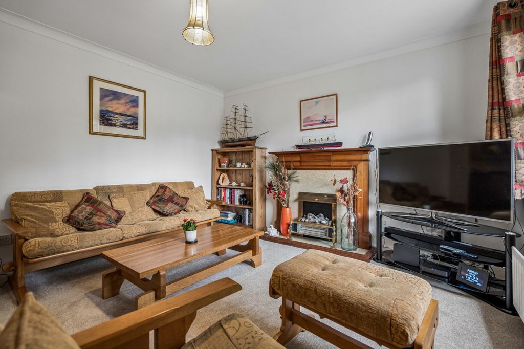 Property photo 3 of 15 Picture No. 12