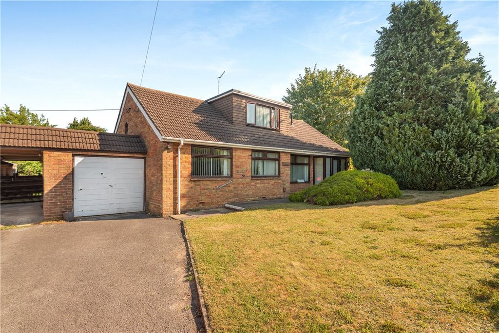 Property photo 1 of 19 House