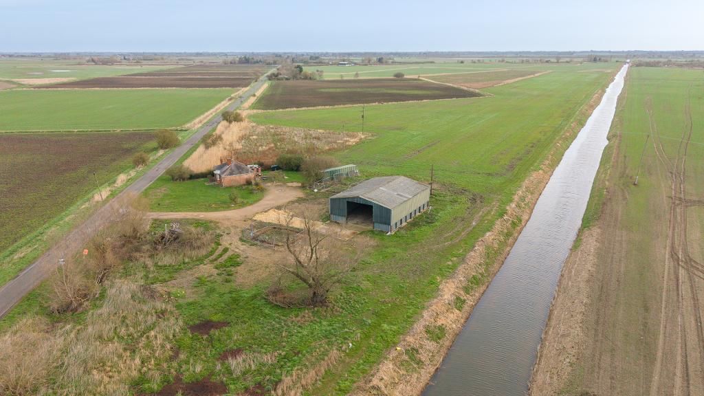 Property photo 1 of 12 Photo 1