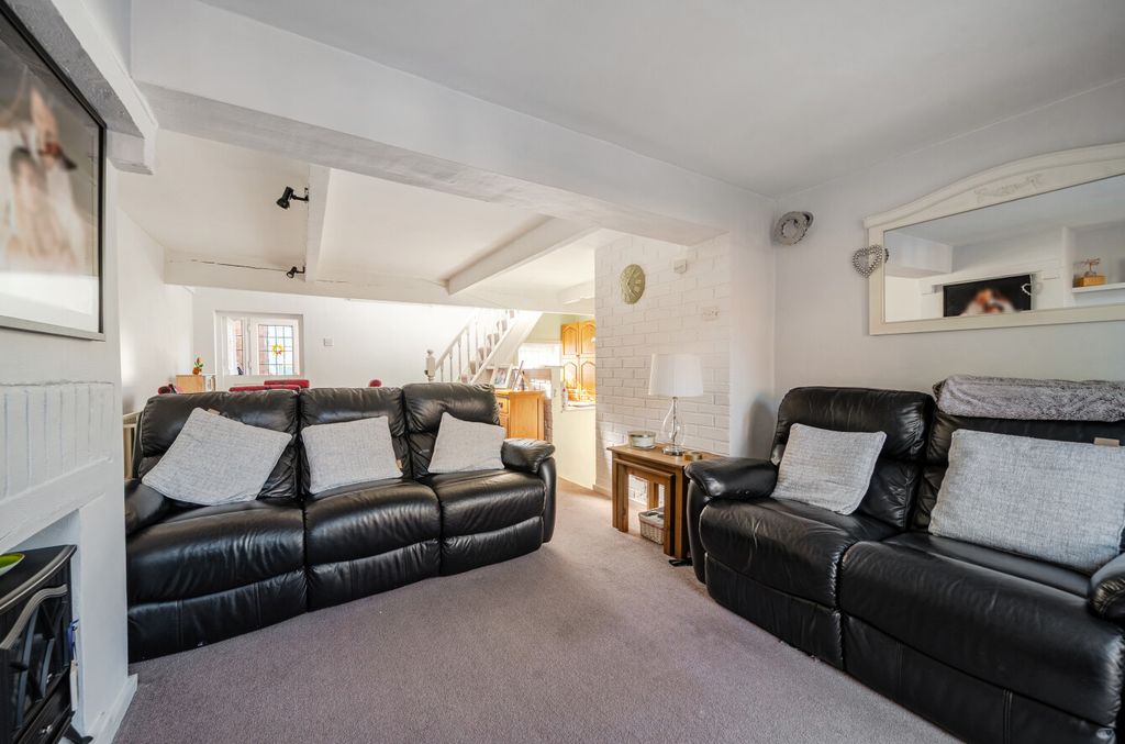 Property photo 2 of 16 5-6A79F9F19B1E1-1...