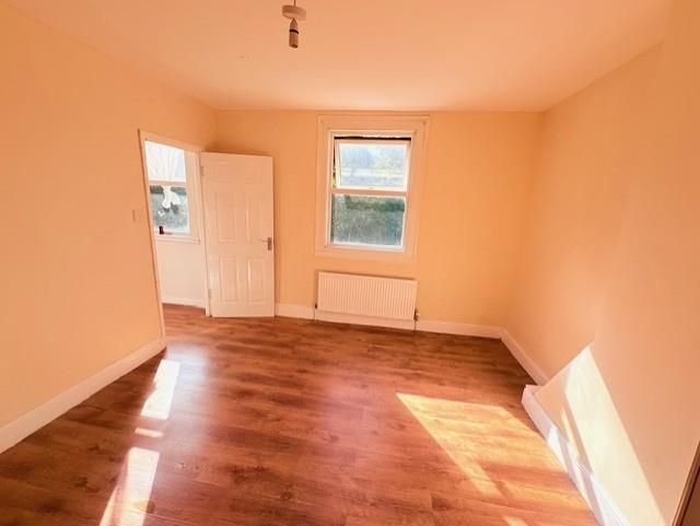 Property photo 3 of 10 Eatonroad2.Jpg