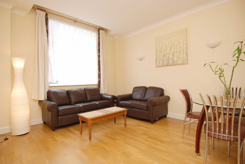 Property photo 2 of 8 Reception Room