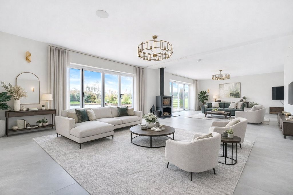 Property photo 3 of 45 Picture No. 85