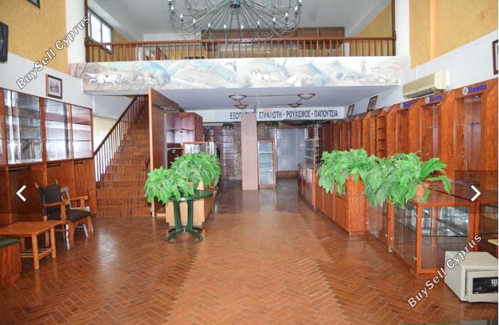Property photo 2 of 6