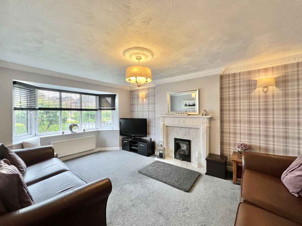 Property photo 3 of 23