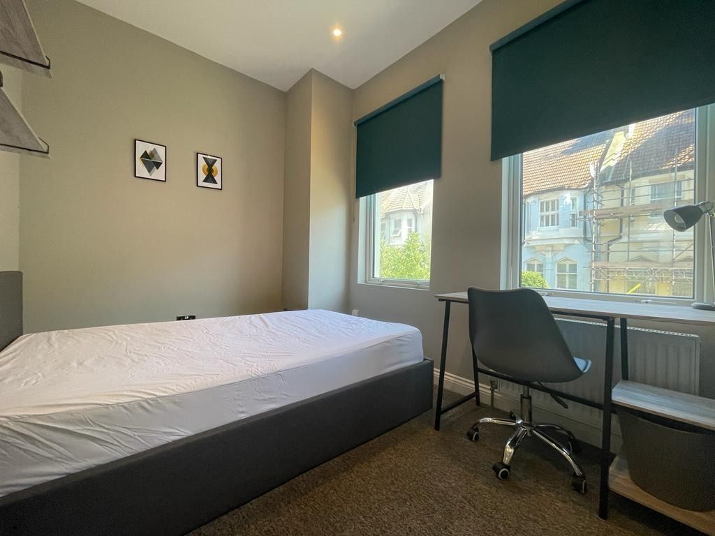 Property photo 2 of 14 4633031