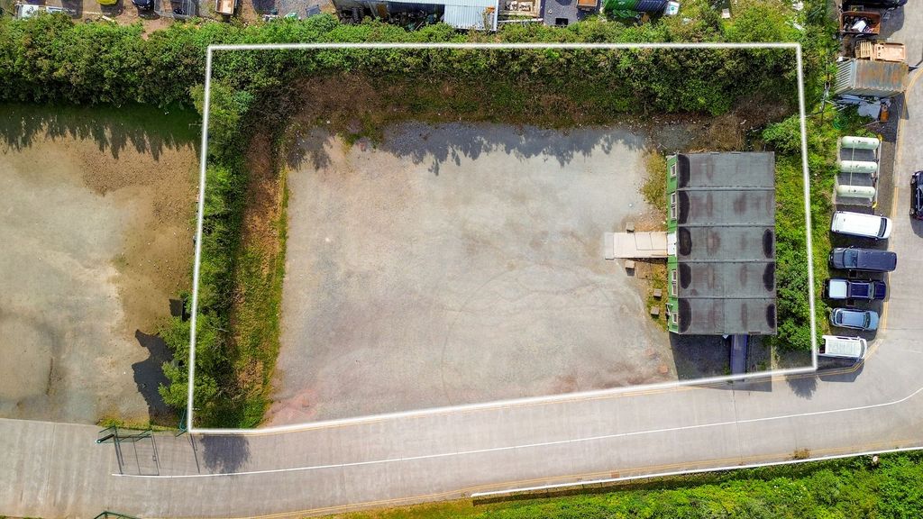 Property photo 3 of 3