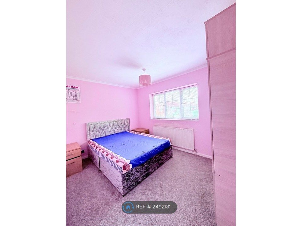 Property photo 3 of 5