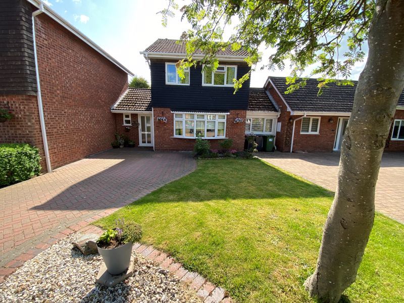 Property photo 1 of 12 Photo 7