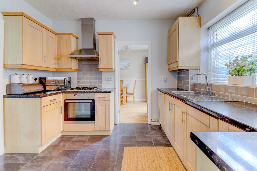 Property photo 3 of 16 Picture No. 15