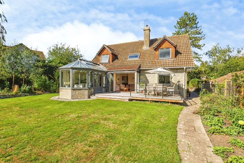 Property photo 1 of 23