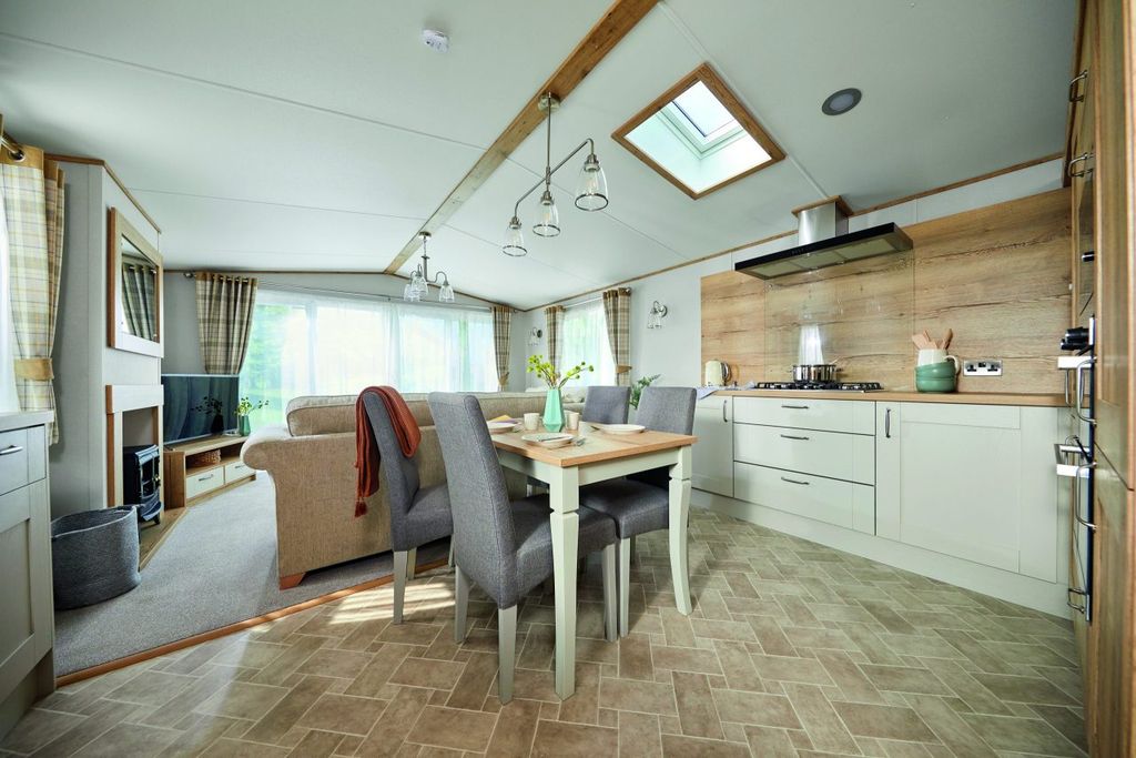 Property photo 3 of 6 76Db7850 9E59 4d0A 84d9 A98E463Eb3E4.Jpg