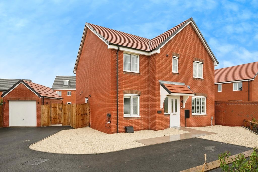 Property photo 1 of 19 Pbox-Img.Jpg