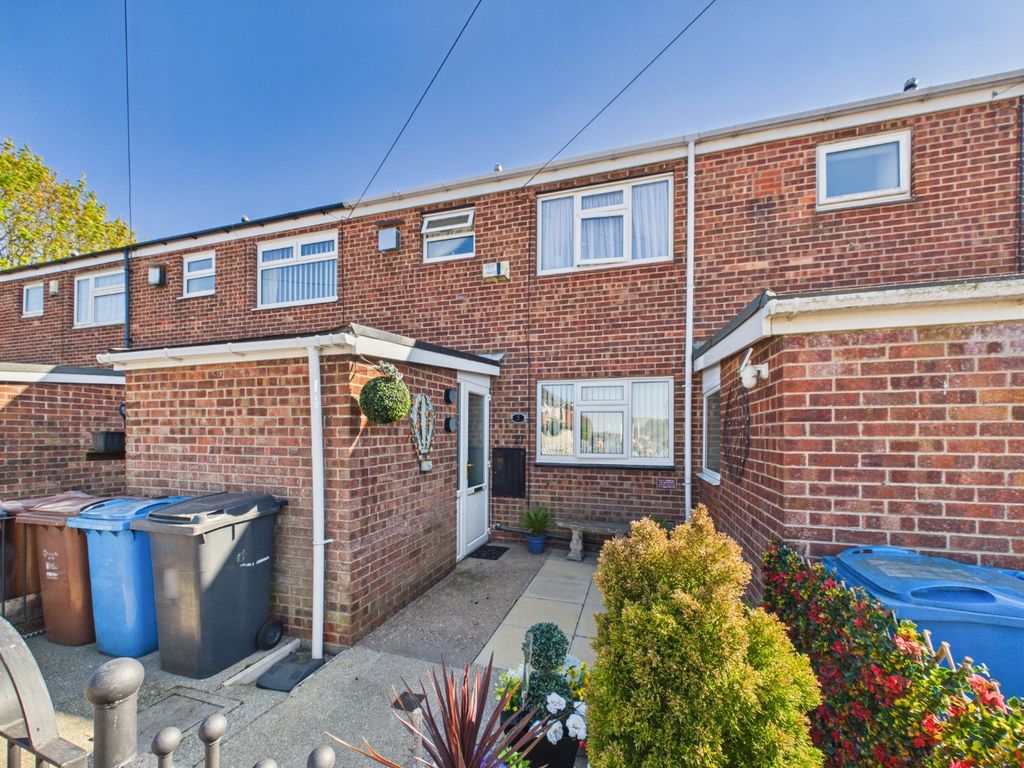 Property photo 1 of 13 5015803