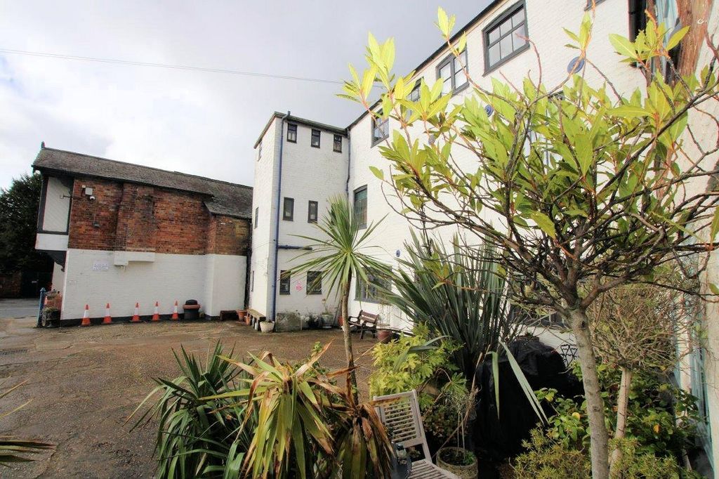 Additional image 22 of 2 bed link detached house for saleBridge Street, Horncastle LN9